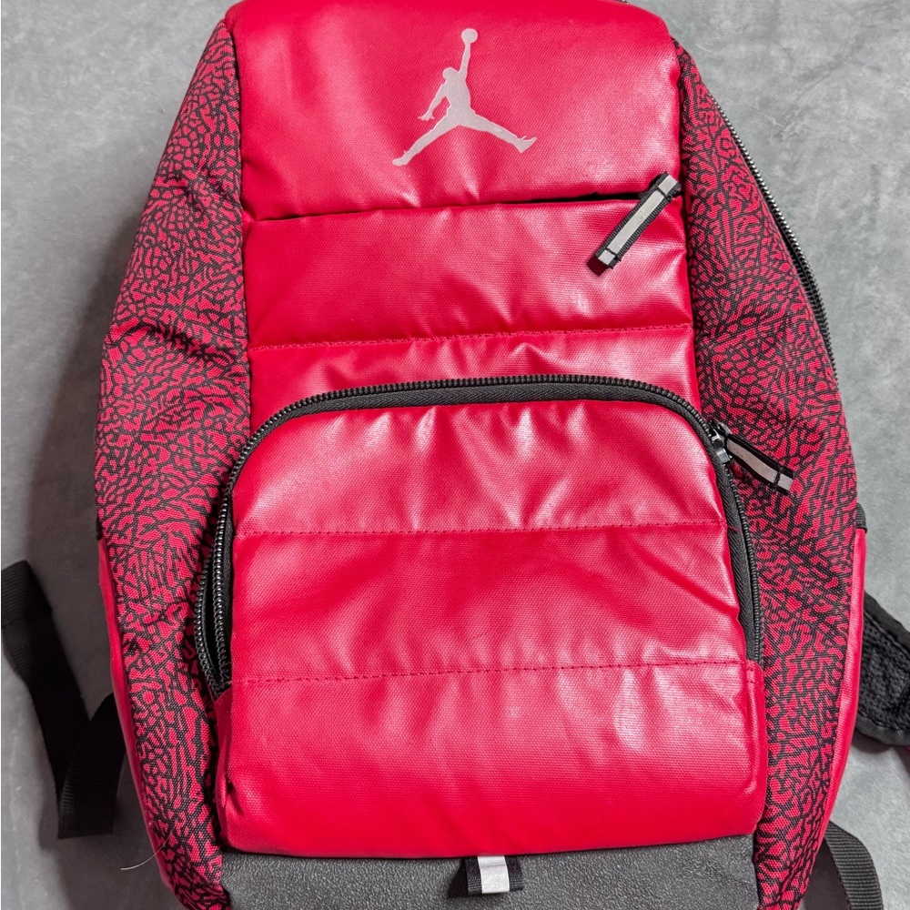 Jordan Red Back pack